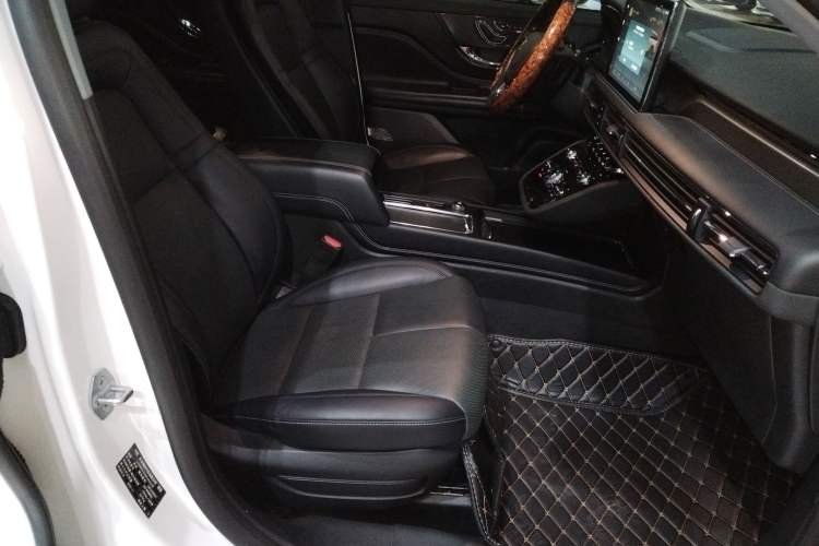 Used Lincoln Corsair 2022 Revised Version 2.0T Two-Wheel Drive Luxury Edition
