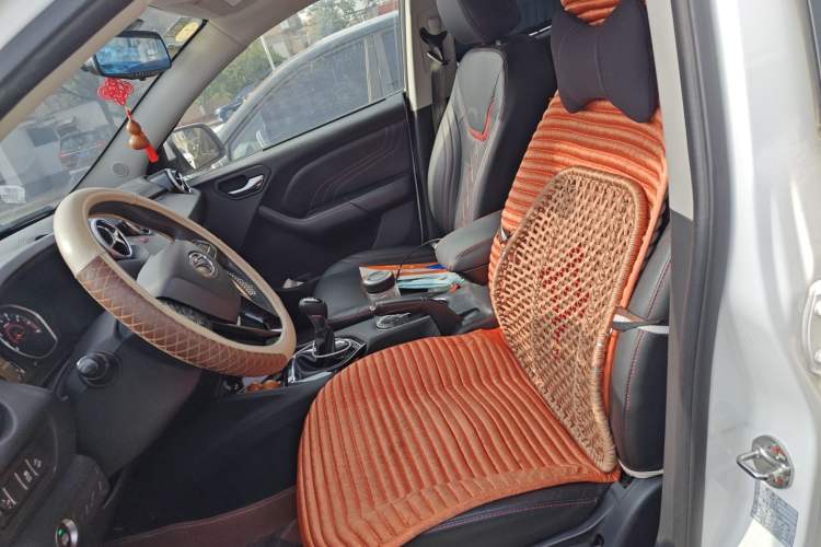 Used Soueast DX3 2018 1.5L Manual Luxury Model
