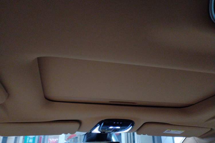 Used VOYAH Dream 2022 0-Emission Version Range of 475 km
