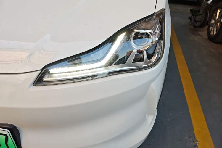 Used NETA V 2021 Long-Range Entertainment Edition Upgrade Model
