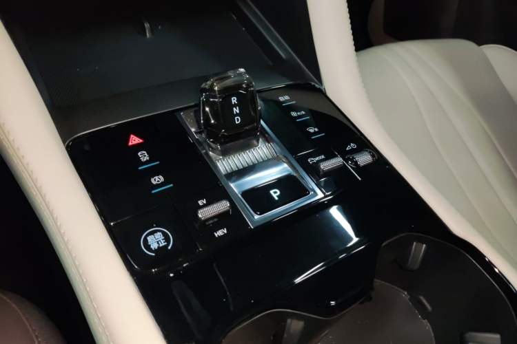 Used BYD Song PLUS New Energy 2025 DM-i 112KM Prestige Model
