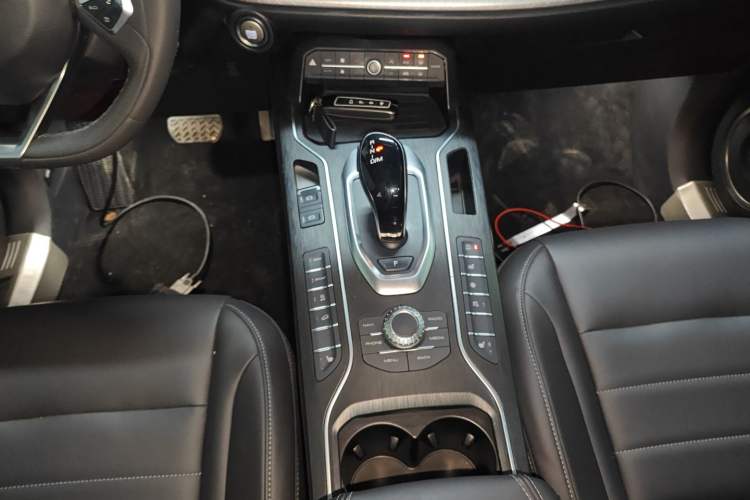 Used Wey VV5 2021 1.5T Two-Wheel Drive Smart Pioneer
