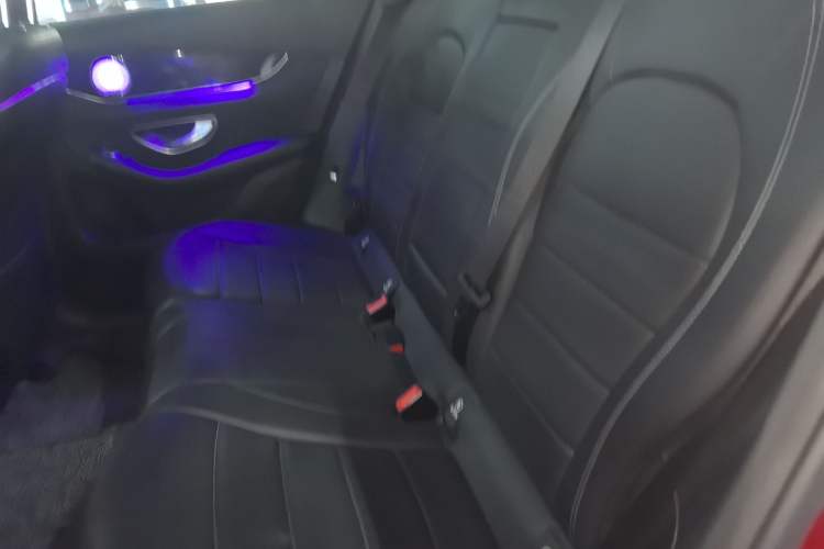 Used Mercedes-Benz GLC 2017 GLC 260 4MATIC Luxury Model