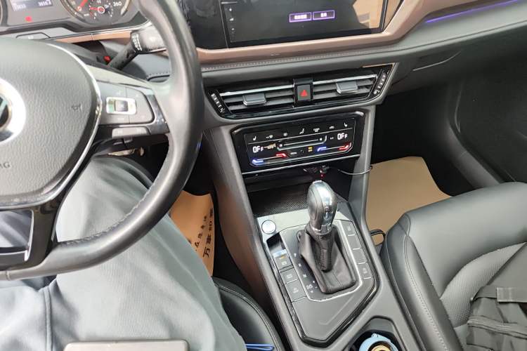 Used Volkswagen Tharu 2021 280TSI Two-Wheel-Drive Luxury Plus Edition