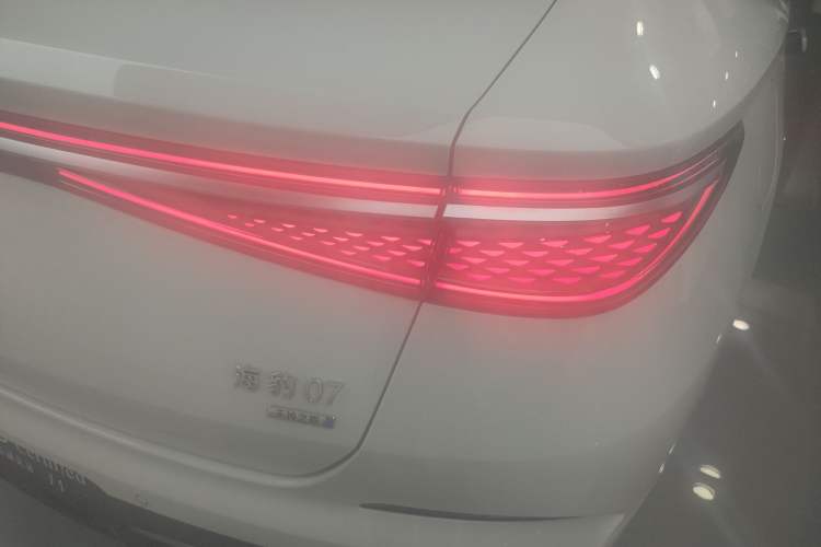 Used BYD Seal 07 DM-i 2025 Intelligent Driving Version DM-i 1.5L 125 km Prestige Edition
