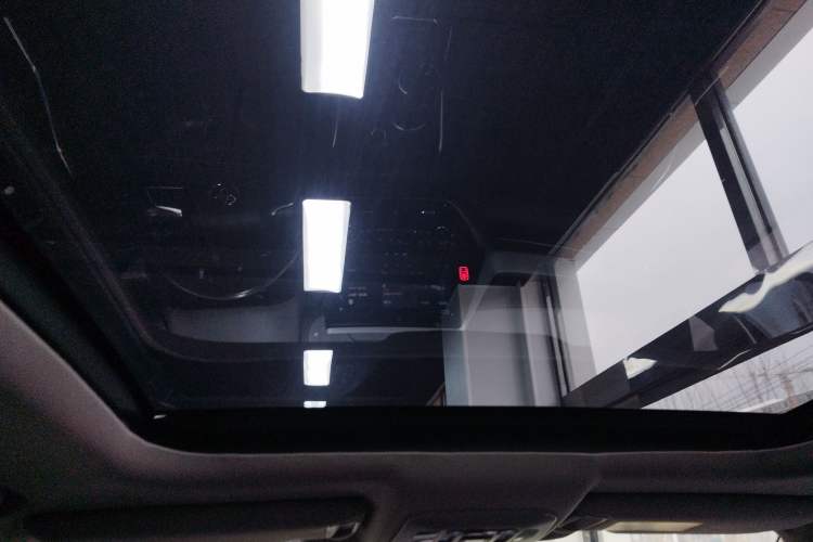 Used Toyota Highlander 2022 Dual-Engine 2.5L Four-Wheel Drive Supreme Edition 7-Seater
