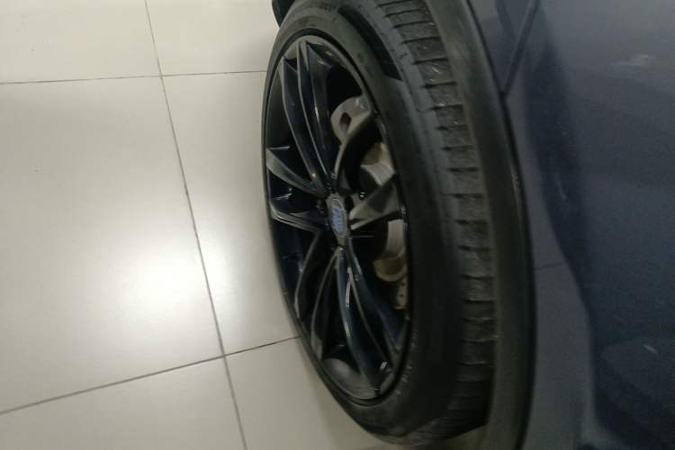 Used BYD Tang New Energy 2021 DM 2.0T Four-Wheel Drive High-Performance Flagship Model
