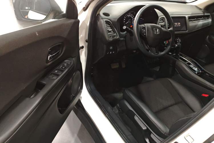 Used Honda Vezel 2020 1.5L CVT Pioneer Edition
