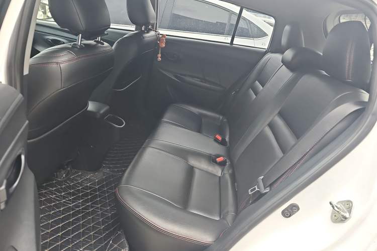 Used Toyota YARiS L 2016 Revised 1.5E CVT Charming Edition
