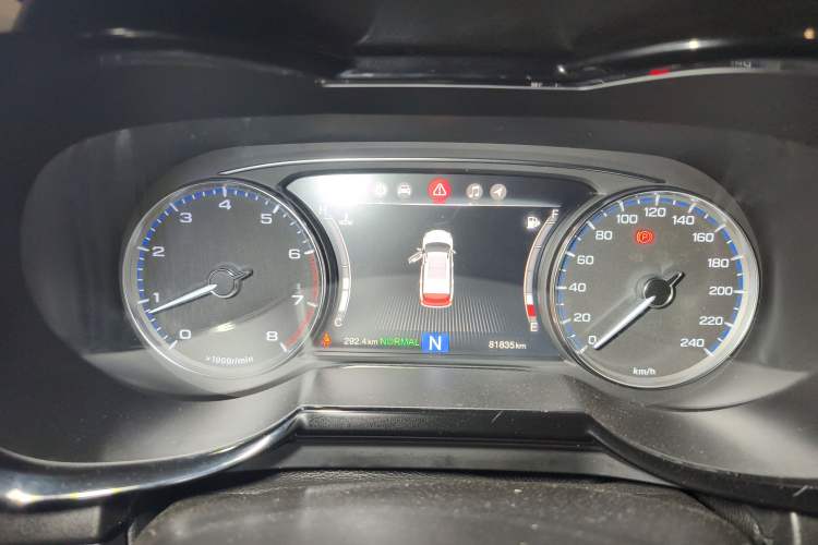 Used GAC Trumpchi GS7 2017 320T Two-Wheel-Drive Luxury Smart Connectivity Model