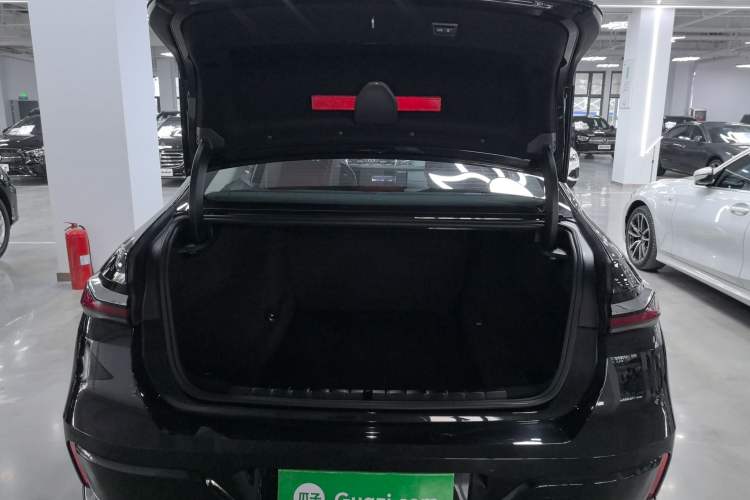 Used BMW 7 Series 2023 735Li M Sport Package
