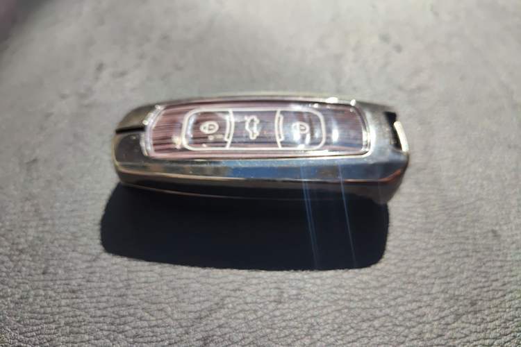 Used Geely Auto Emgrand GT 2017 1.8T Luxury Model
