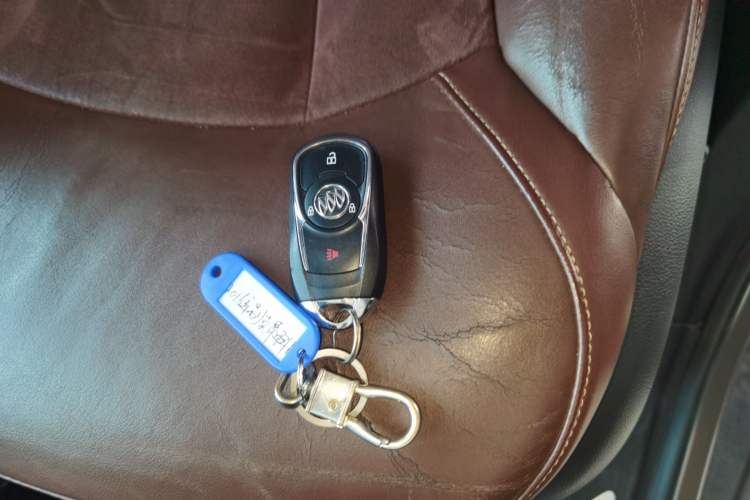 Used Buick Envision 2016 20T Two-Wheel-Drive Elite Model
