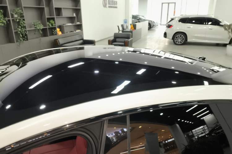 Used  SU7 2024 Four-Wheel Drive Ultra-Long Range Advanced Intelligent Driving Max Edition
