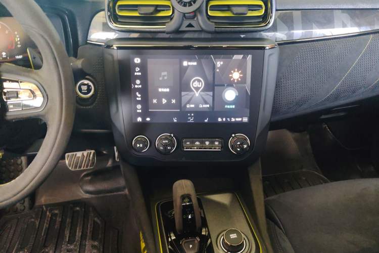 Used Lynk & Co 03 2019 03+ 2.0TD Automatic Wind-Chasing Edition
