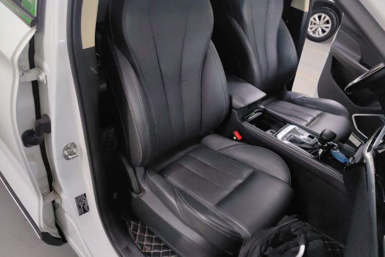 Used Jetour X90 2019 1.6T DCT Luxury Touring Edition 5 Seats China VI Standard
