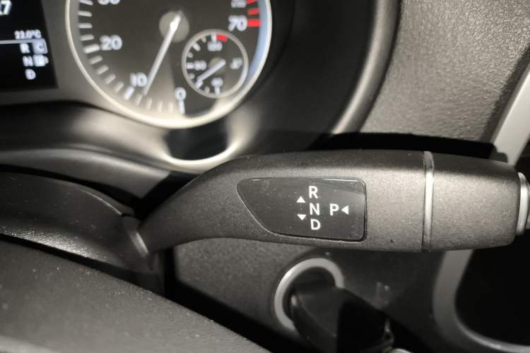 Used Mercedes-Benz Vito 2016 2.0T Business Edition