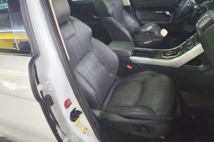 Used Land Rover Range Rover Evoque 2016 2.0T SE PLUS Smart Enjoyment Edition