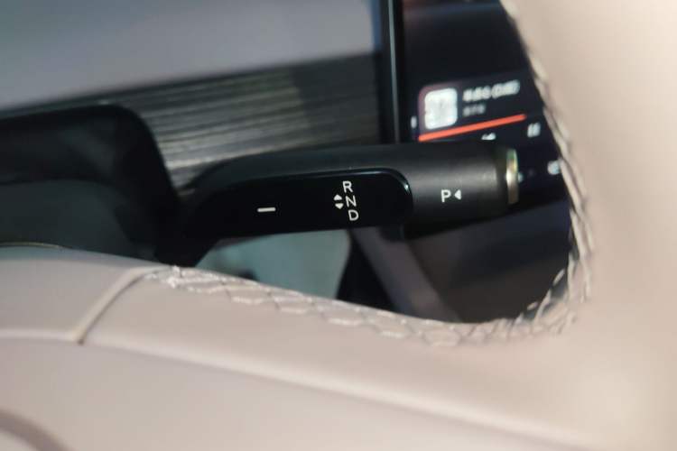 Used ONVO L60 2024 60 kWh All-Wheel Drive
