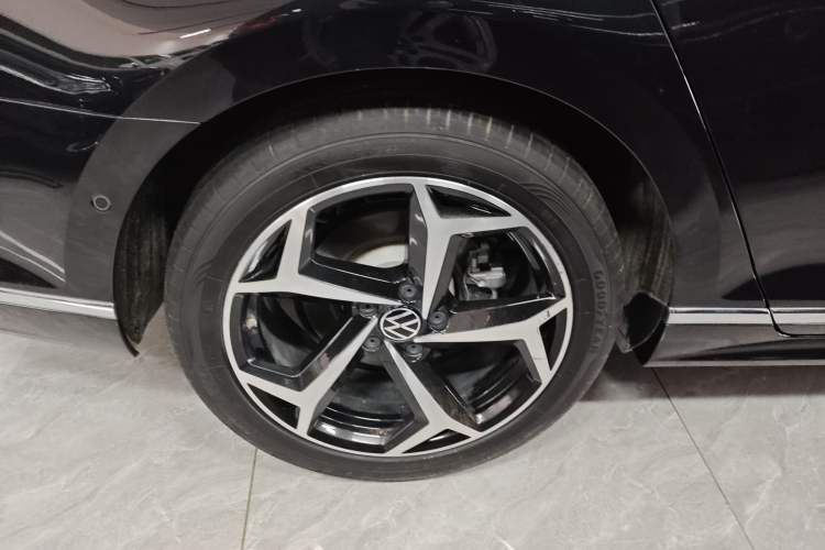 Used Volkswagen Magotan 2023 2 Million Units Limited-Edition 380TSI DSG Flagship Version