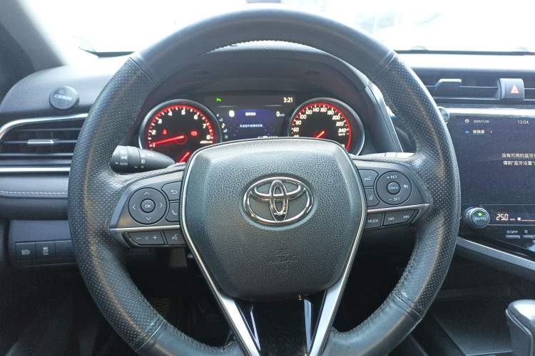 Used Toyota Camry 2019 2.5S FENGSHANG Version China VI Standard
