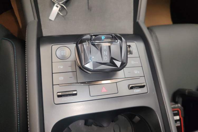 Used BYD Qin L 2025 DM-i Smart Drive 120KM Superior Model