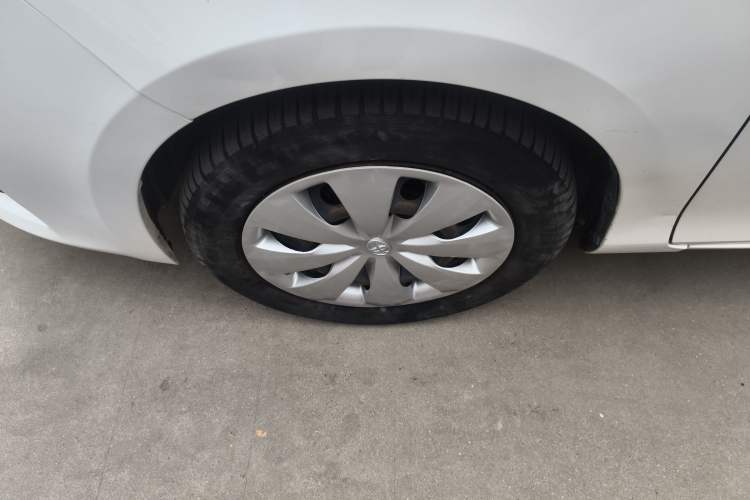 Used Toyota YARiS L 2015 1.5E Automatic Charm Edition