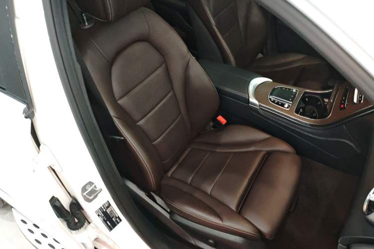 Used Mercedes-Benz GLC 2022 Facelift GLC 260 L 4MATIC Luxury Edition
