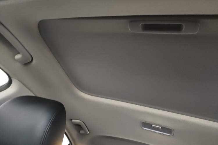 Used Hyundai Elantra 2016 1.6L Automatic ZhiXuan – Elite Version
