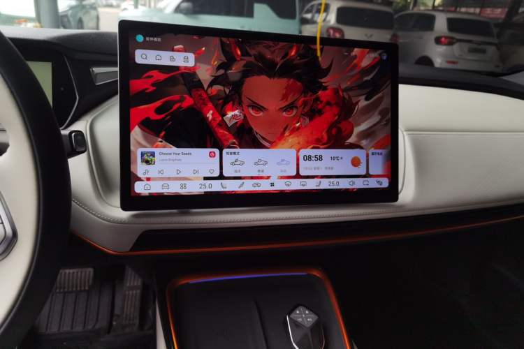 Used  SL03 2023 135Plus Range-Extended Version
