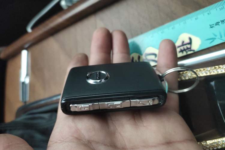 Used Volvo S90 2019 T5 Zhiyuan Edition
