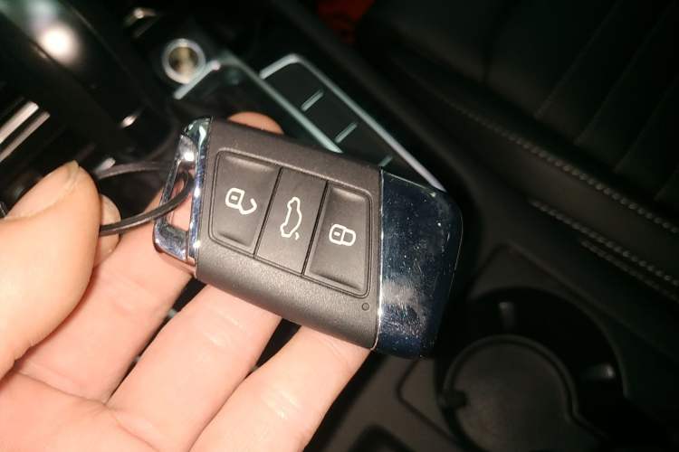 Used Volkswagen Magotan 2023 2 Million Units Limited-Edition 280TSI DSG Comfort Version