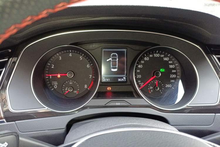 Used Volkswagen Magotan 2018 Facelift 330TSI DSG Luxury Model
