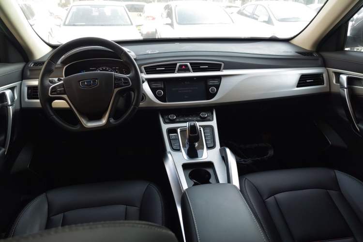 Used Geely Auto Emgrand X7 Sport 2020 1.8TD DCT Two-Wheel Drive Smart Connect 4G-Enabled Version
