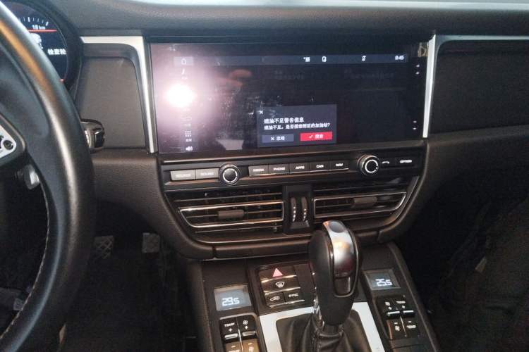 Used Porsche Macan 2021 Macan 2.0T