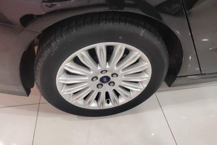 Used Ford Mondeo 2013 2.0L GTDi 200 Fashion Edition
