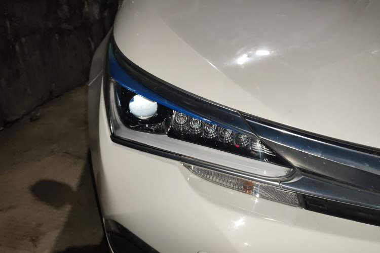 Used Toyota Corolla 2017 Revised Dual-Motor 1.8L E-CVT Pioneer Edition