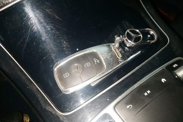 Used Mercedes-Benz GLC 2020 GLC 260 L 4MATIC Dynamic Model
