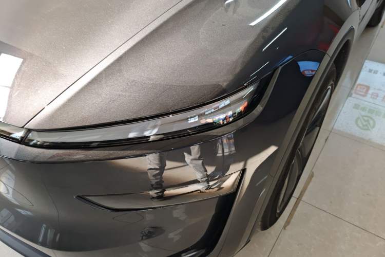 Used Tesla Model Y 2025 Rear-Wheel-Drive Version