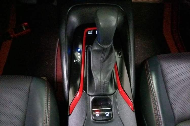 Used Toyota Levin 2022 Dual-Motor 1.8H E-CVT Sport Edition
