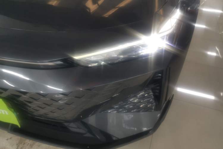 Used Changan UNI-V 2024 1.5T Prestige Edition