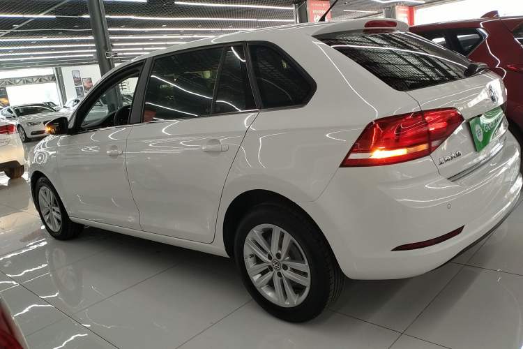 Used Volkswagen Santana 2015 Haval H6 1.6L Automatic Comfort Model
