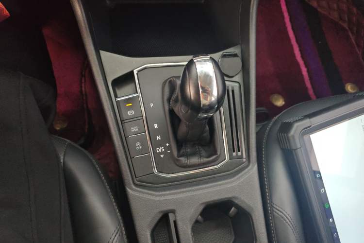 Used Volkswagen Lavida 2022 1.5L Automatic Comfort Edition
