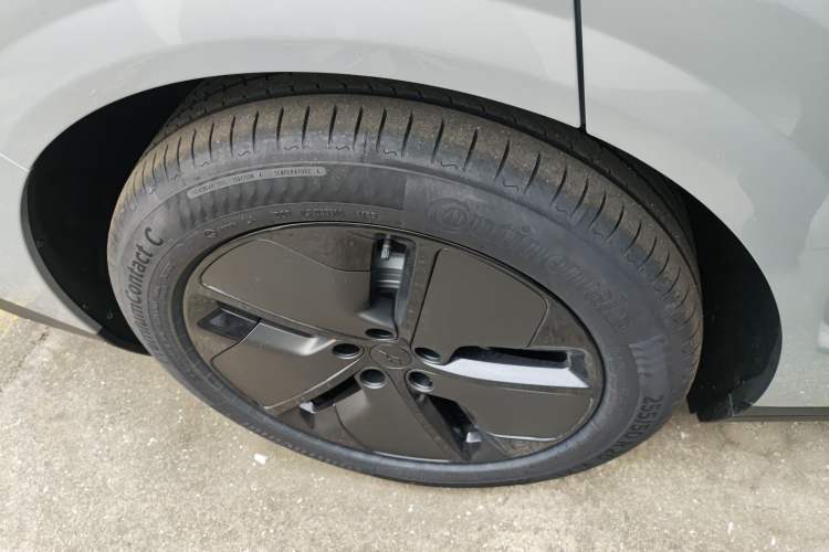 Used Li Auto Li Auto i8 2025 Standard Edition
