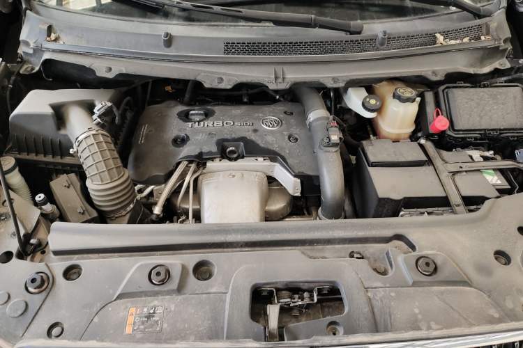 Used Buick GL8 2018 28T Luxury Model China VI Standard
