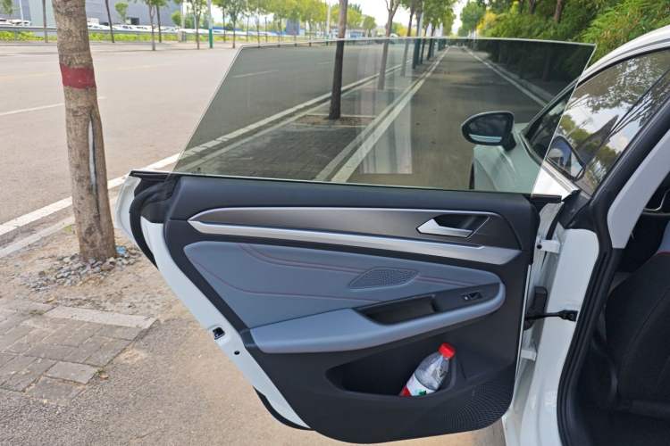 Used Volkswagen Lamando 2024 Lavida L 280TSI DSG Cool & Spicy Edition
