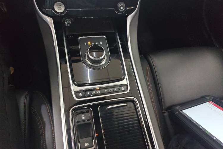 Used Jaguar XEL 2019 2.0T 200 PS Luxury Edition