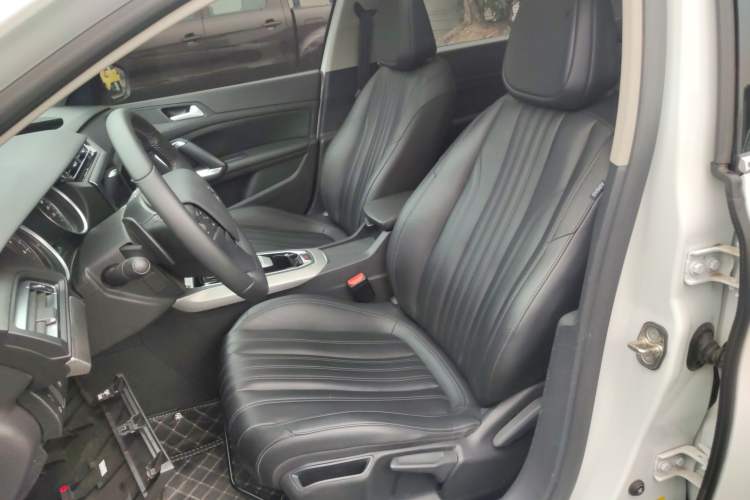 Used Peugeot 408 2019 230THP Automatic Luxury Edition China VI Standard