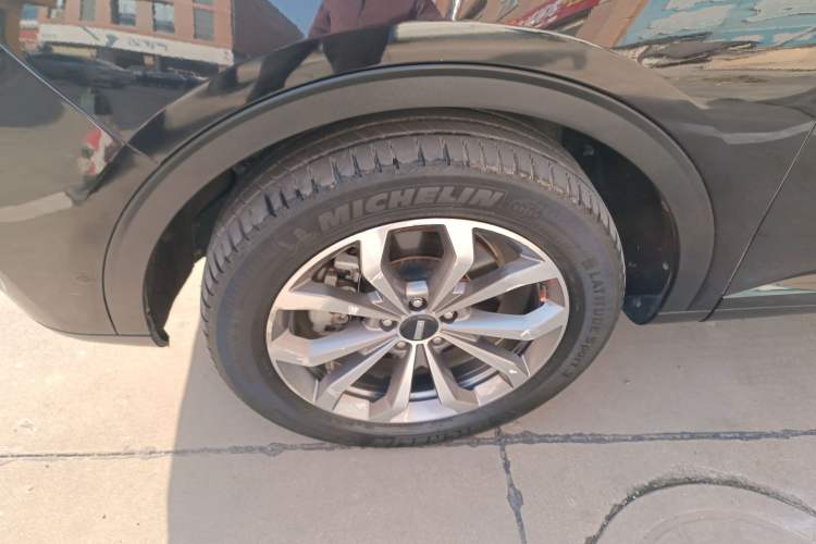 Used Wey VV6 2018 2.0T Two-Wheel Drive Flagship Version China V Standard
