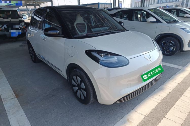 Used Wuling Bingo 2023 410 km Lingxi Deluxe Edition

